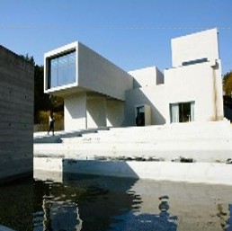 남원시립김병종미술관